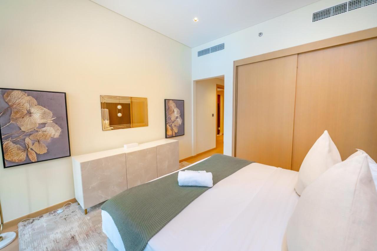 Fam Living - Rp Heights - 3 Mins Walk To Burj Khalifa & Dubai Mall Downtown Dubai Exterior foto